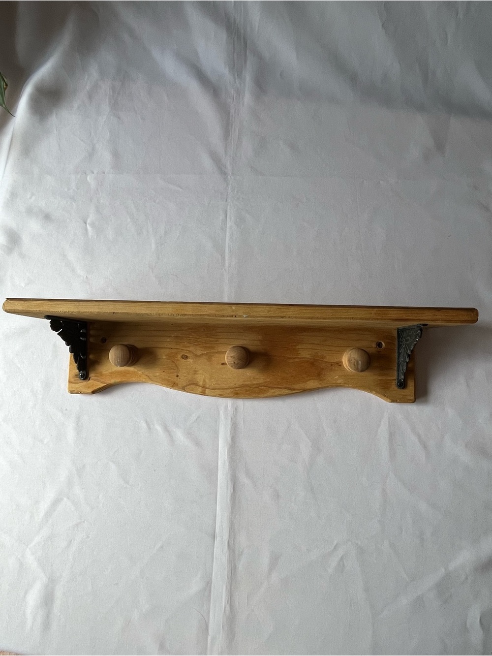 Vintage Provo Craft Wooden Wall Shelf With 3 Pegs